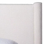 Lit plateforme King Size Baxton Studio Laria en tissu peluche blanc