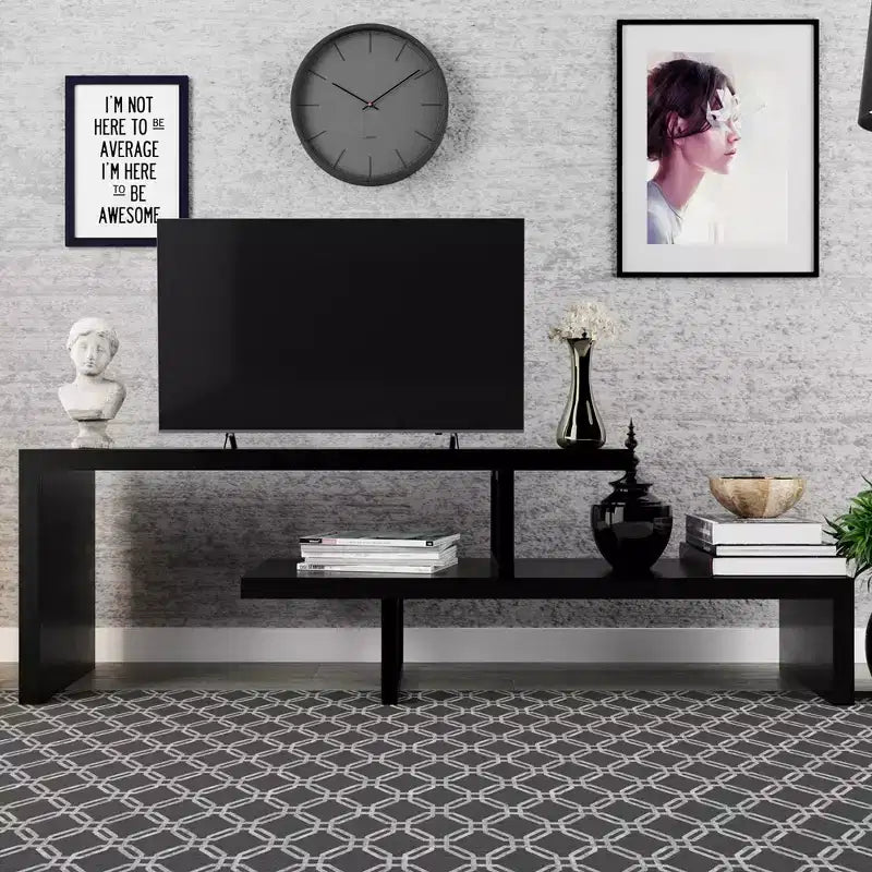Meuble TV LeisureMod Orford Collection avec étagères en MDF et pieds en fer thermolaqué - Meuble console multimédia, salon moderne, centre de divertissement, rangement
