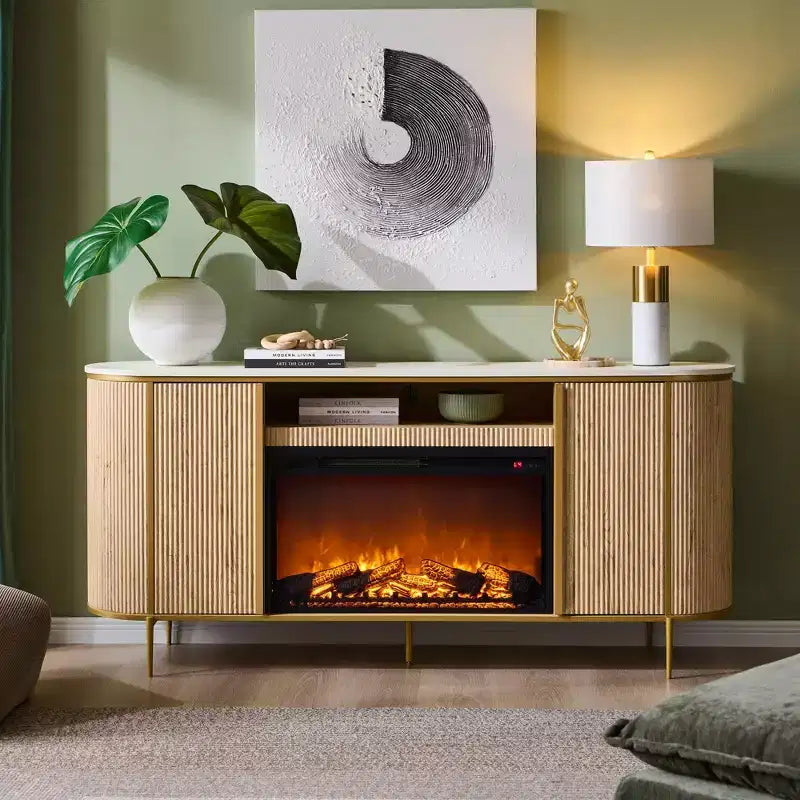 Meuble TV de 70 pouces avec cheminée, plateau en faux marbre et panneaux cannelés, console multimédia moderne pour téléviseurs jusqu'à 80 pouces
