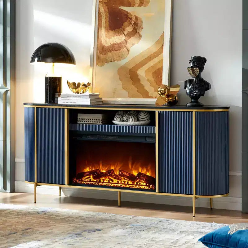 Meuble TV de 70 pouces avec cheminée, plateau en faux marbre et panneaux cannelés, console multimédia moderne pour téléviseurs jusqu'à 80 pouces