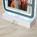 Miroir de maquillage lumineux avec haut-parleur Bluetooth USB The Lakeside Collection -
