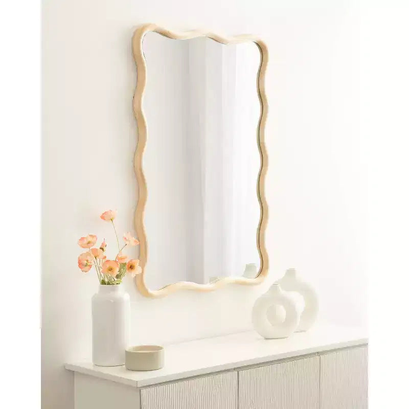 Miroir mural rectangulaire festonné Talma 24x36 Kate & Laurel All Things Decor