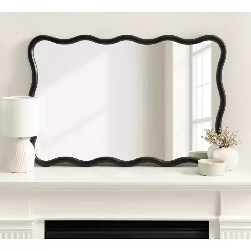Miroir mural rectangulaire festonné Talma 24x36 Kate & Laurel All Things Decor