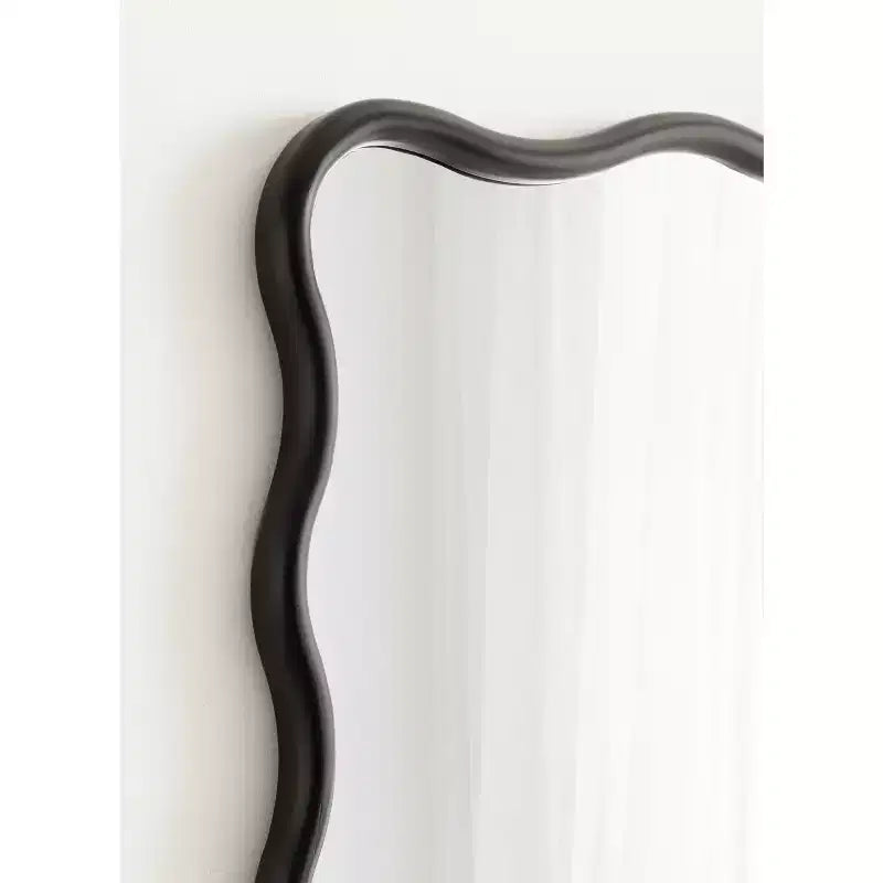 Miroir mural rectangulaire festonné Talma 24x36 Kate & Laurel All Things Decor