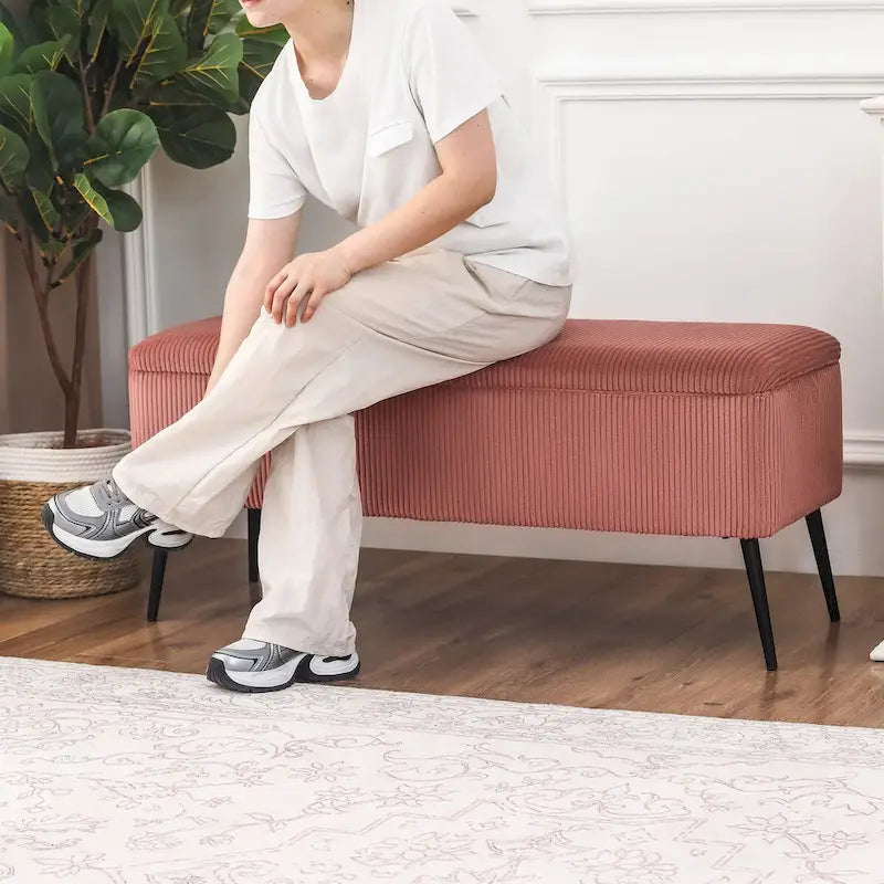 Banc de rangement en velours rayé de 112 cm, capacité de 136 kg, pieds en métal, style bout de lit ou entrée