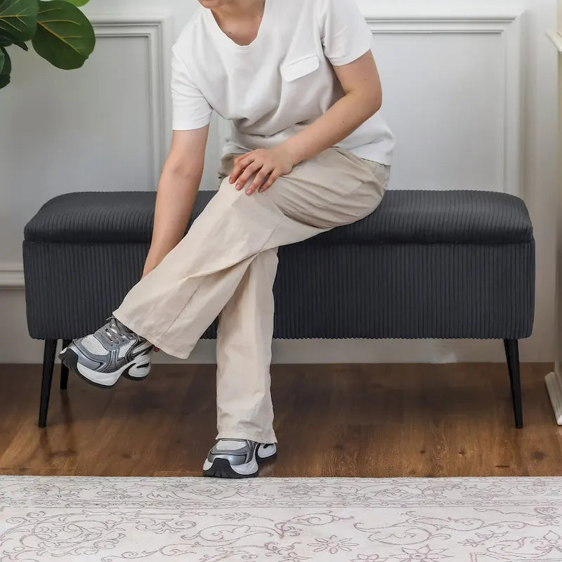 Banc de rangement en velours rayé de 112 cm, capacité de 136 kg, pieds en métal, style bout de lit ou entrée